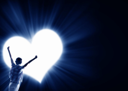 Αφροδίτη σε σύνοδο με Ήλιο και Σελήνη σε εξάγωνο με Δία στις 7 Ιουνίου 2016.