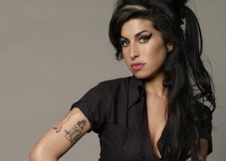 Amy Winehouse- Ένα Μεγάλο Ταλέντο που Έσβησε Νωρίς.