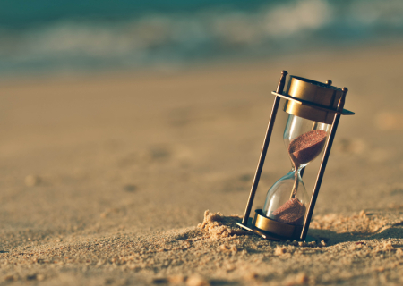 Τα άστρα την Δευτέρα 24 Ιουλίου, με Αφροδίτη σε αντίθεση με Κρόνο.