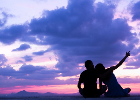 Τα άστρα την Πέμπτη 18 Μαΐου, με την Αφροδίτη σε αντίθεση με Δία.