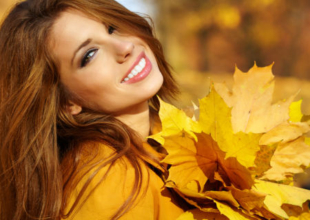 Τα άστρα σήμερα με τον Ήλιο σε εξάγωνο με Κρόνο: Ξεκινά μια εβδομάδα με πολλά γεγονότα.