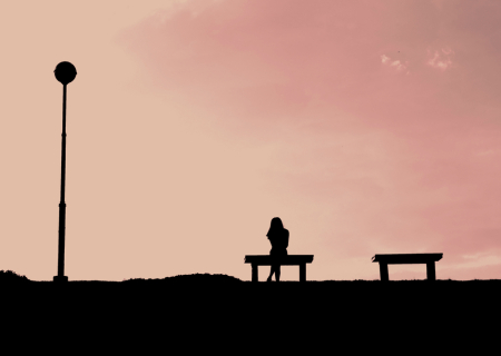 Τα άστρα την Πέμπτη, με τον Δία σε τετράγωνο με ανάδρομο Κρόνο: Όταν όλα γύρω σου μοιάζουν ρευστά… στρέψου μέσα σου!