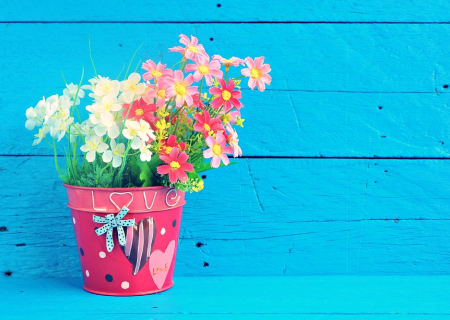 Τα άστρα τη Δευτέρα: Ερμής σε τετράγωνο με Κρόνο.