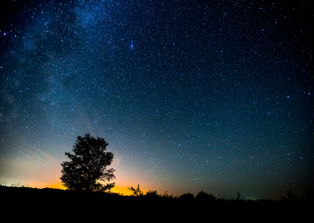 Ο Ήλιος σε εξάγωνο με τον Πλούτωνα στις 9 Μαρτίου 2017.