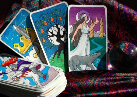 Κάρτα Ταρώ της Τετάρτης: Ο ΚΟΣΜΟΣ και τι σημαίνει αυτό για εσάς!