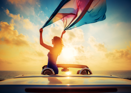 Τα άστρα τη Δευτέρα, με την Σελήνη στους Διδύμους σε αντίθεση με Κρόνο.